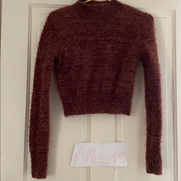 FLuffy cropped sweater XS - Picture 2 of 4